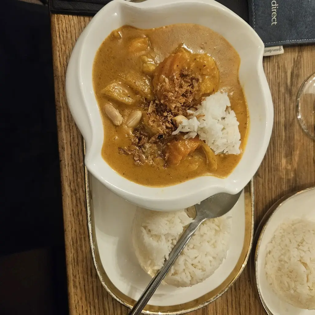 Hazel Speck_The Pot & Glass_Eaglescliffe_reseña