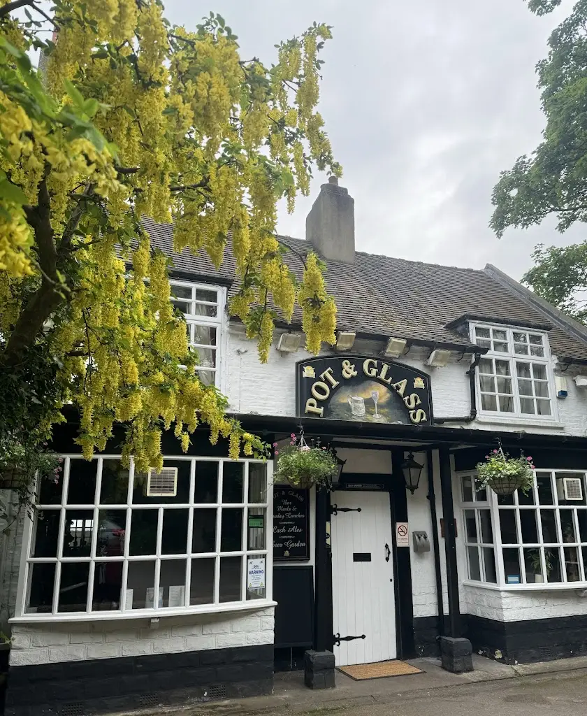 The Pot & Glass_Eaglescliffe_slider_image_3