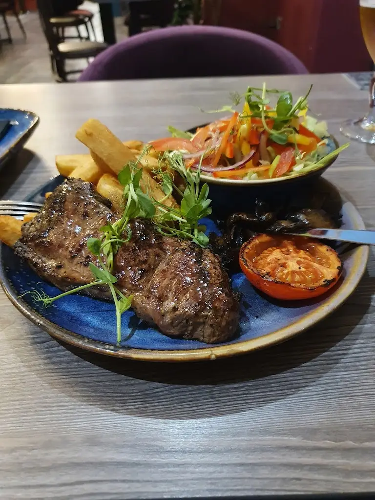 Menu_The Birdcage_Eaglescliffe_image_5