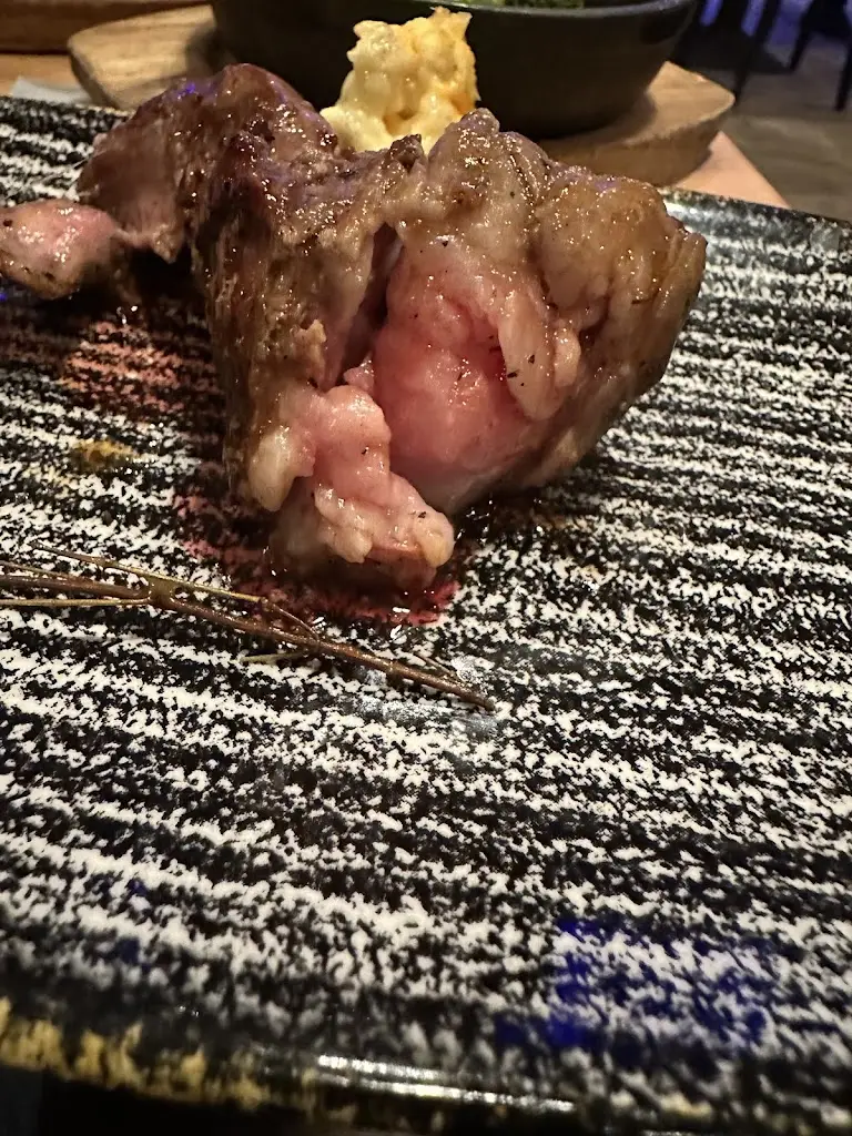 Nagina_Tomahawk Steakhouse - Yarm_Eaglescliffe_reseña