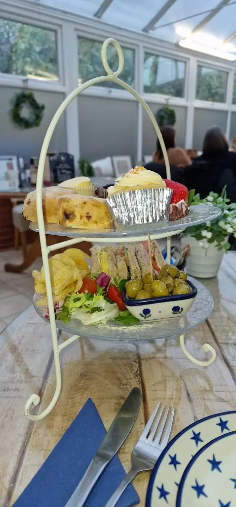 Kirstie Leaper_Jeyes of Earls Barton_Earls Barton_Bewertung