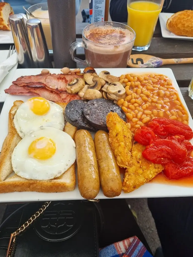 Menu_The Shed Cafe_Earls Barton_image_5