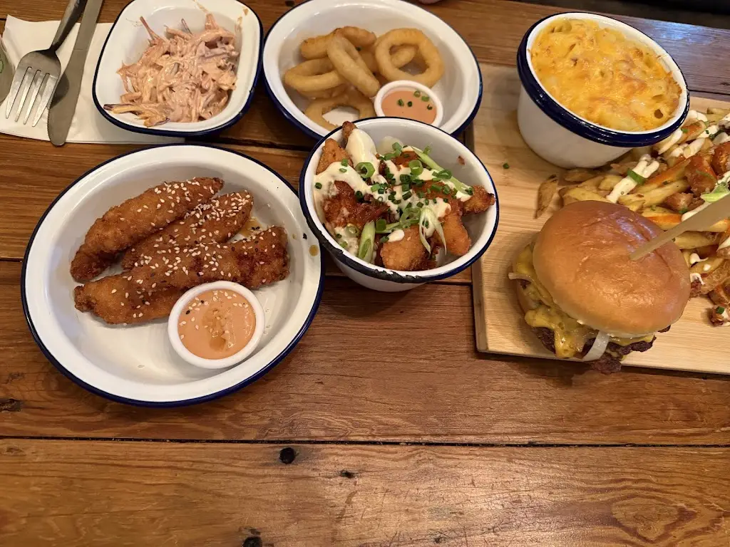 Zoe-iona Roberts_Plantation Bar and Grill_Ashton in Makerfield_review