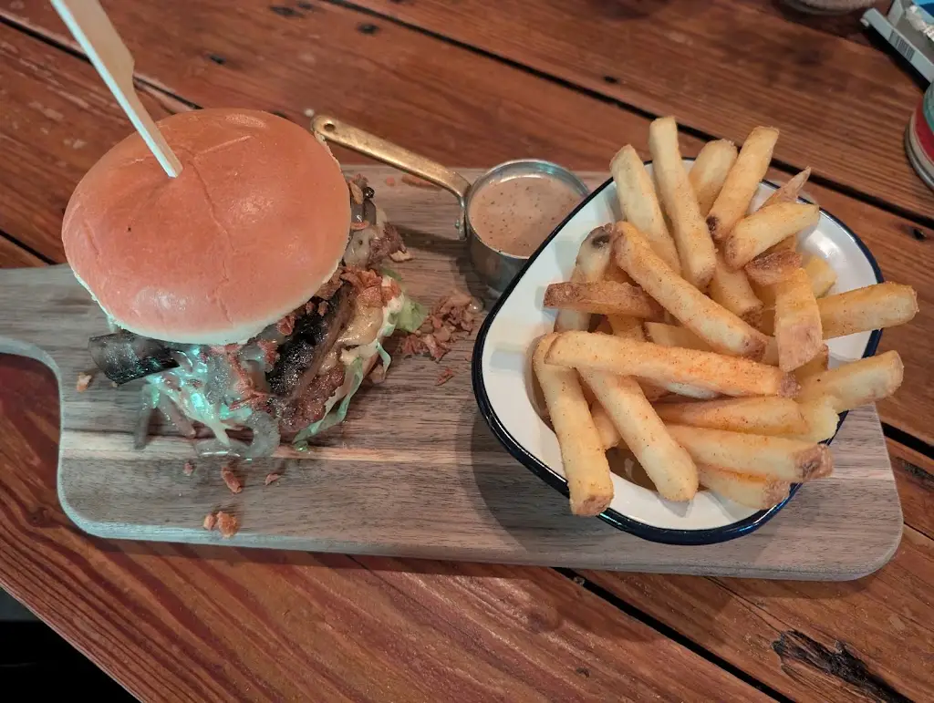 Plantation Bar and Grill_Ashton in Makerfield_slider_image_3