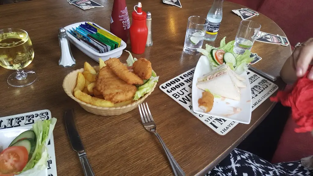 Menu_Hare and Hounds East Bergholt_East Bergholt_image_8