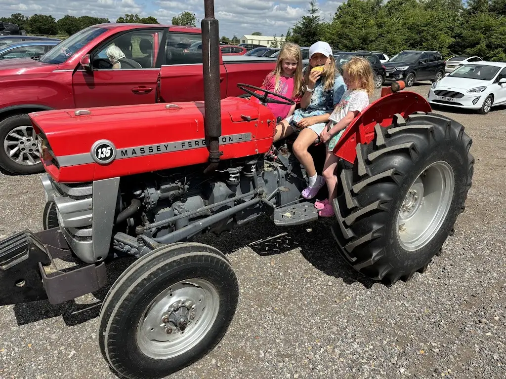 Peter Ackerley_Fields Farmshop & Restaurant_East Bergholt_review