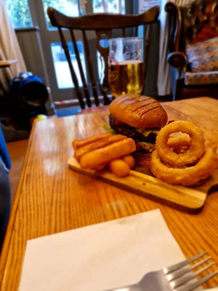 Menu_Black Horse Public House_East Hanney_image_3