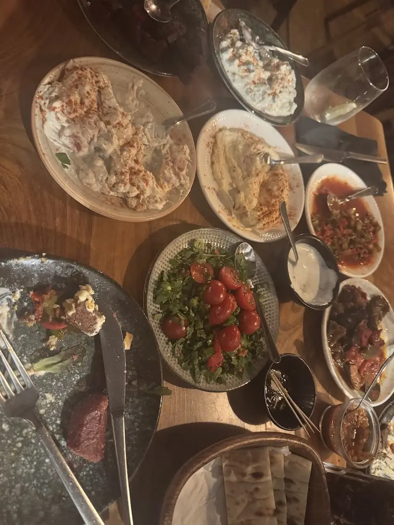 Sam Moore_Rocca Mediterranean Kitchen & Cocktail Bar_East Grinstead_review