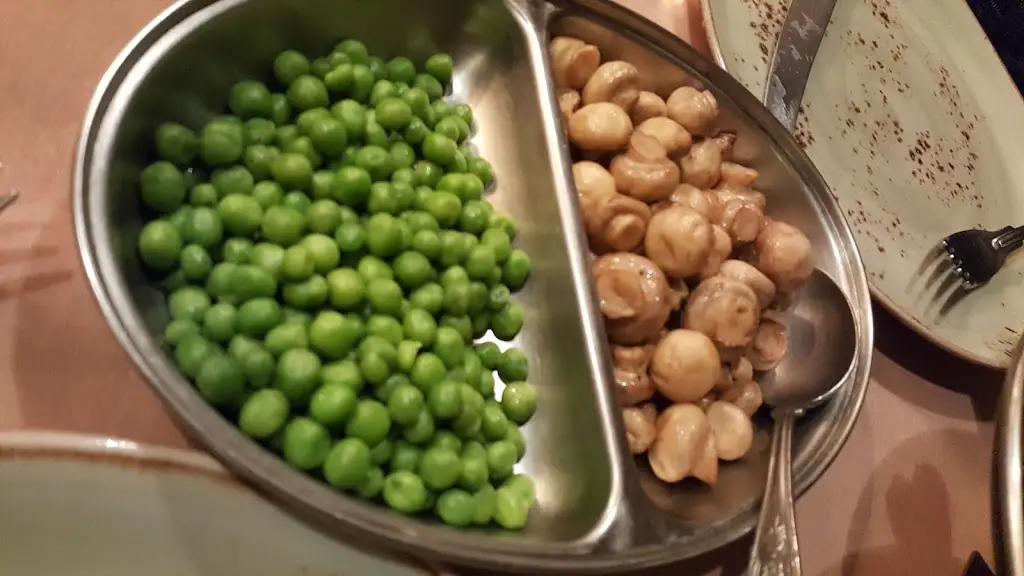 Menu_La Farola_East Grinstead_image_4