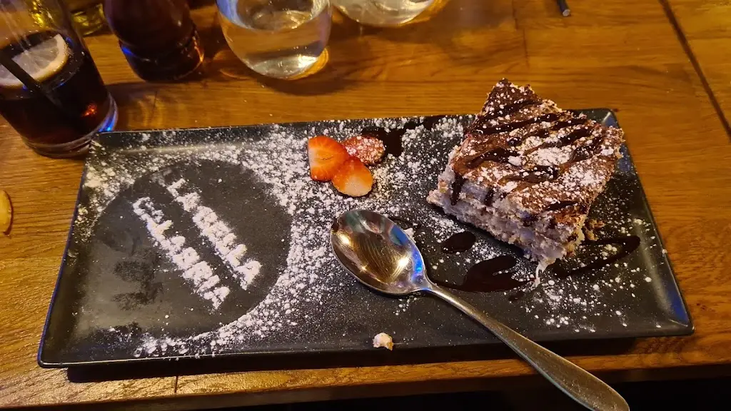 Menu_La Bella Calabria_Dunstable_image_5