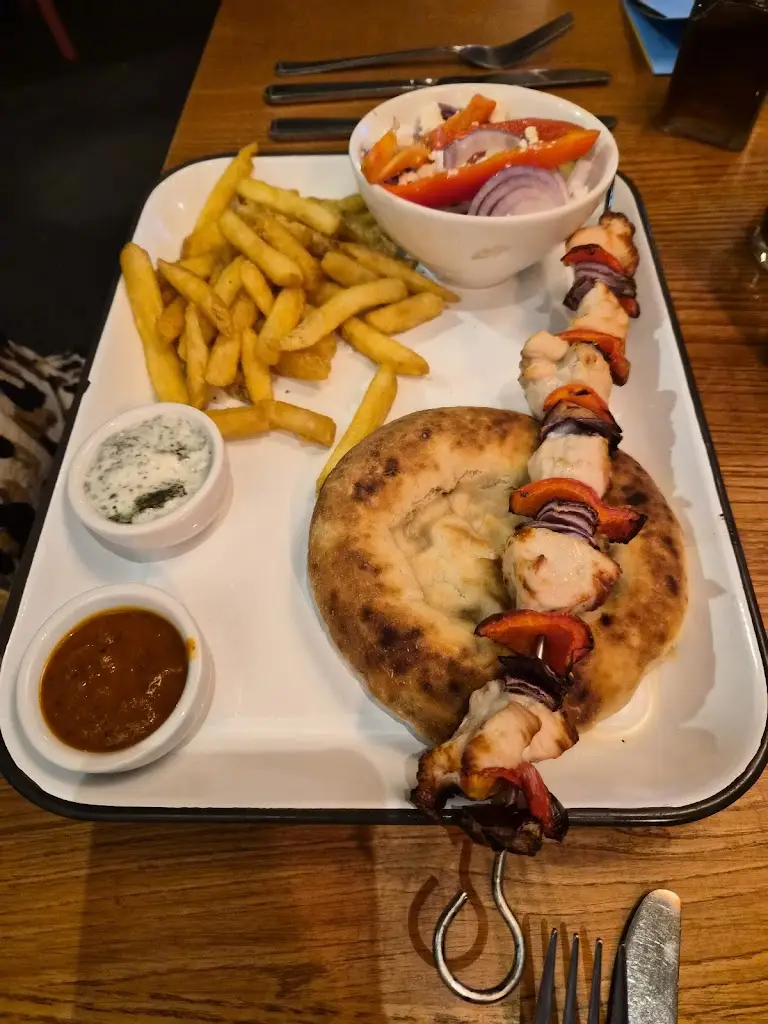 Halfway House Beefeater_Dunstable_slider_image_3