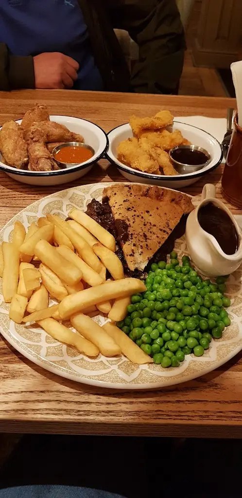 Menu_Robin Hood_Ashton in Makerfield_image_4