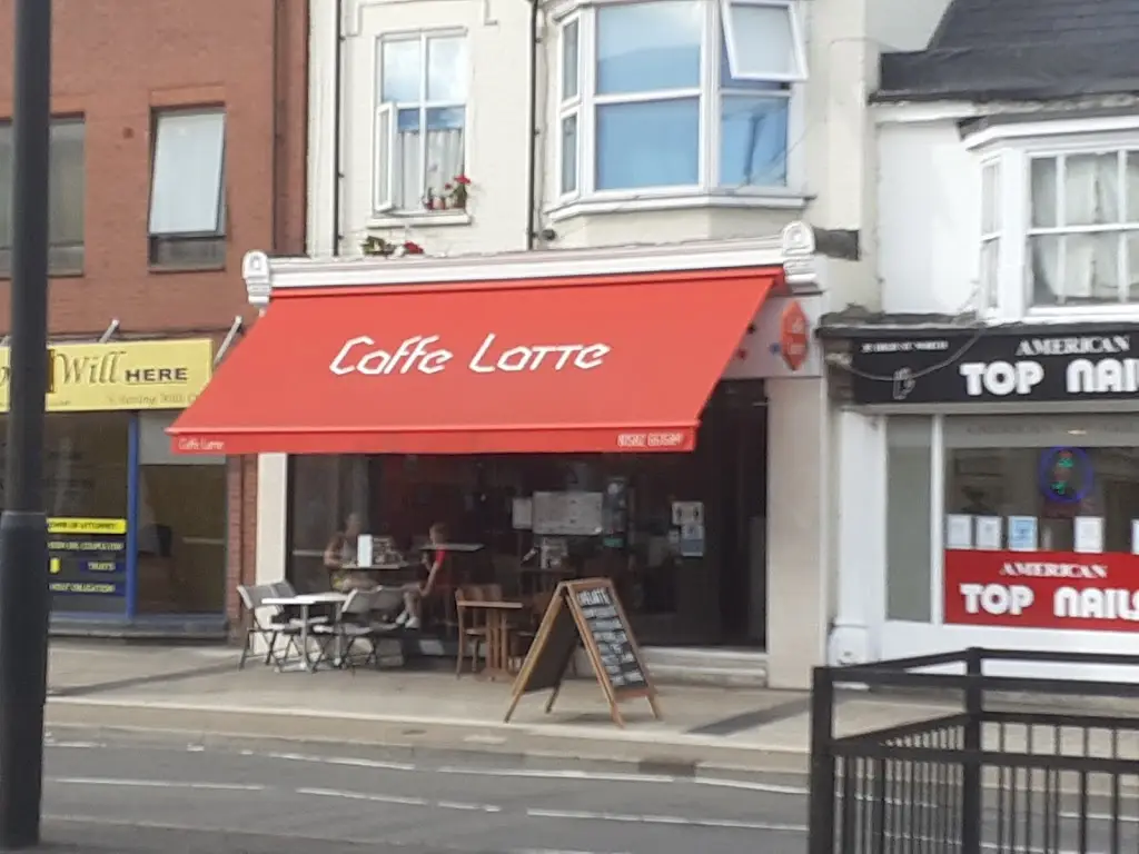 Cafe Latte. restaurant in Dunstable