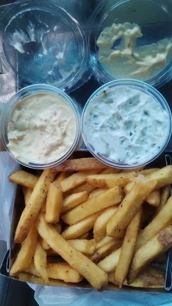 Latoya Kelly_Souvlaki Station_Dunstable_review