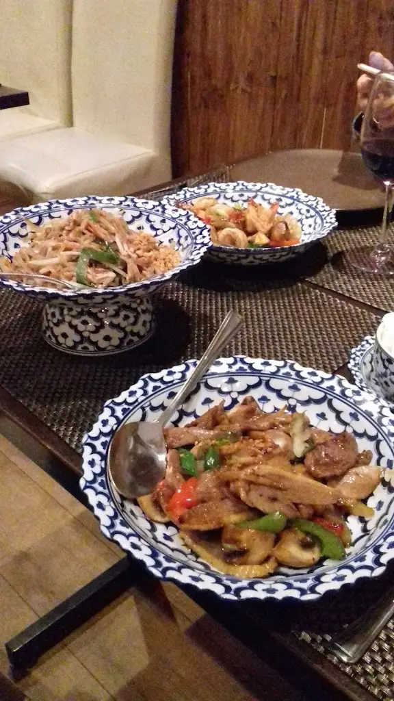 Menu_Roymai Thai Restaurant_Dunstable_image_5