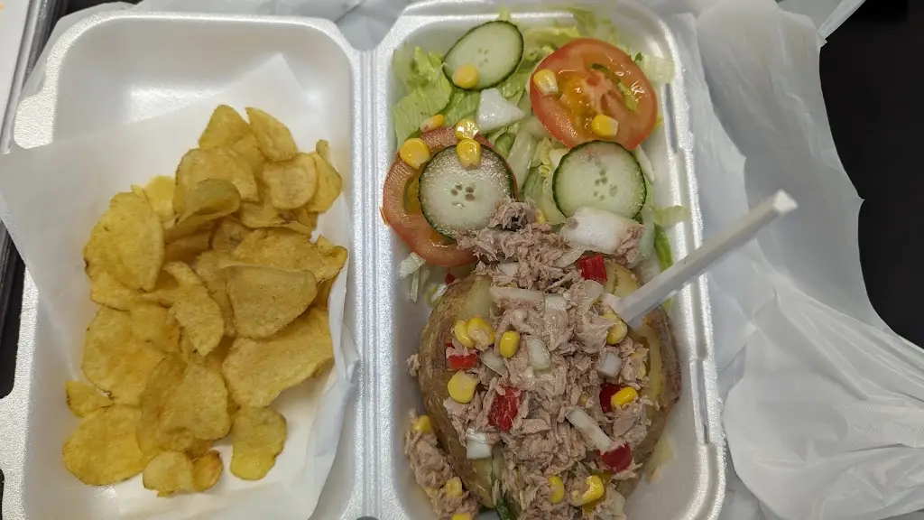 Amanda Nicholls_Rustic Kitchen_Ashton in Makerfield_review