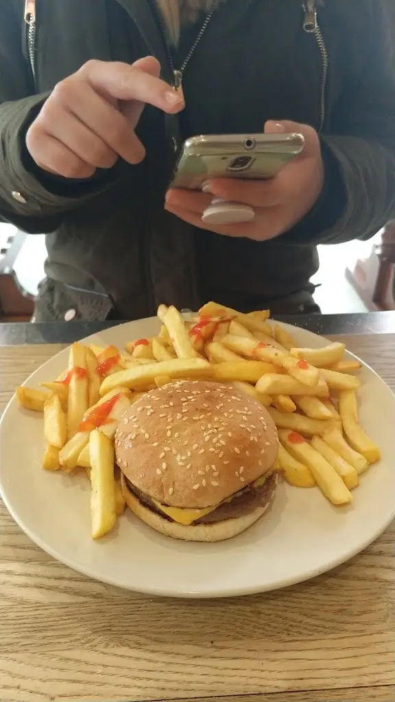 Menu_Yum Yum Café_Dunstable_image_4