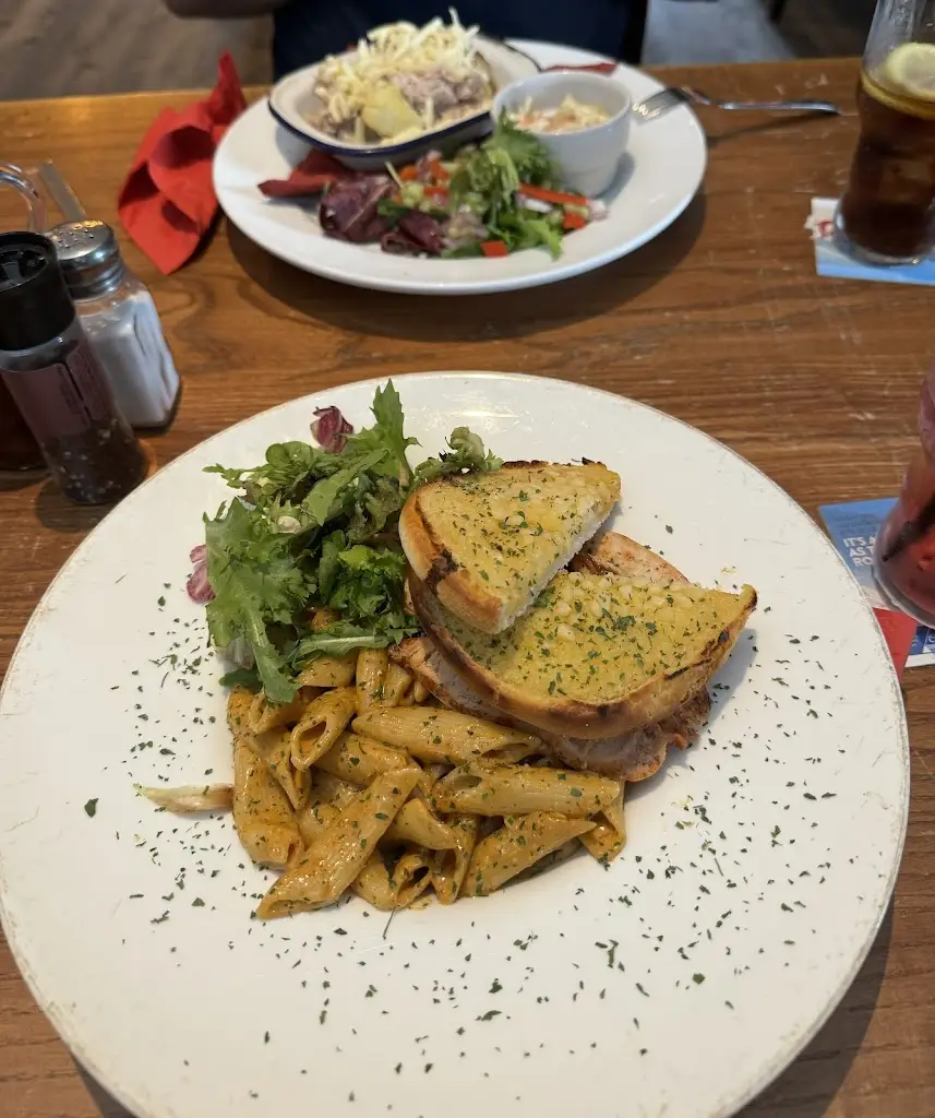 Emily Stroud_The White Swan Inn_Dunstable_review