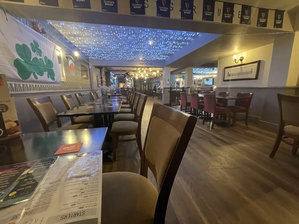 David Butler_The Old Sugar Loaf_Dunstable_review