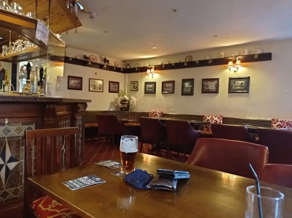 Old Star restaurant in East Keswick