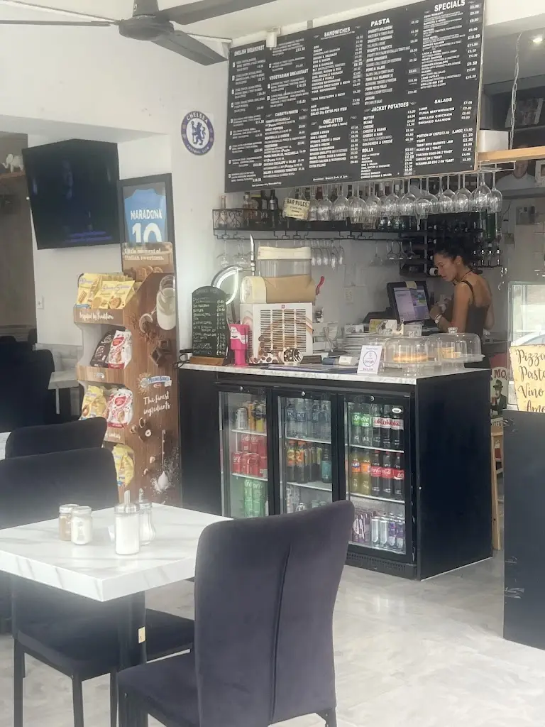 Sam Sutton_La Pernella_Earlsfield_review