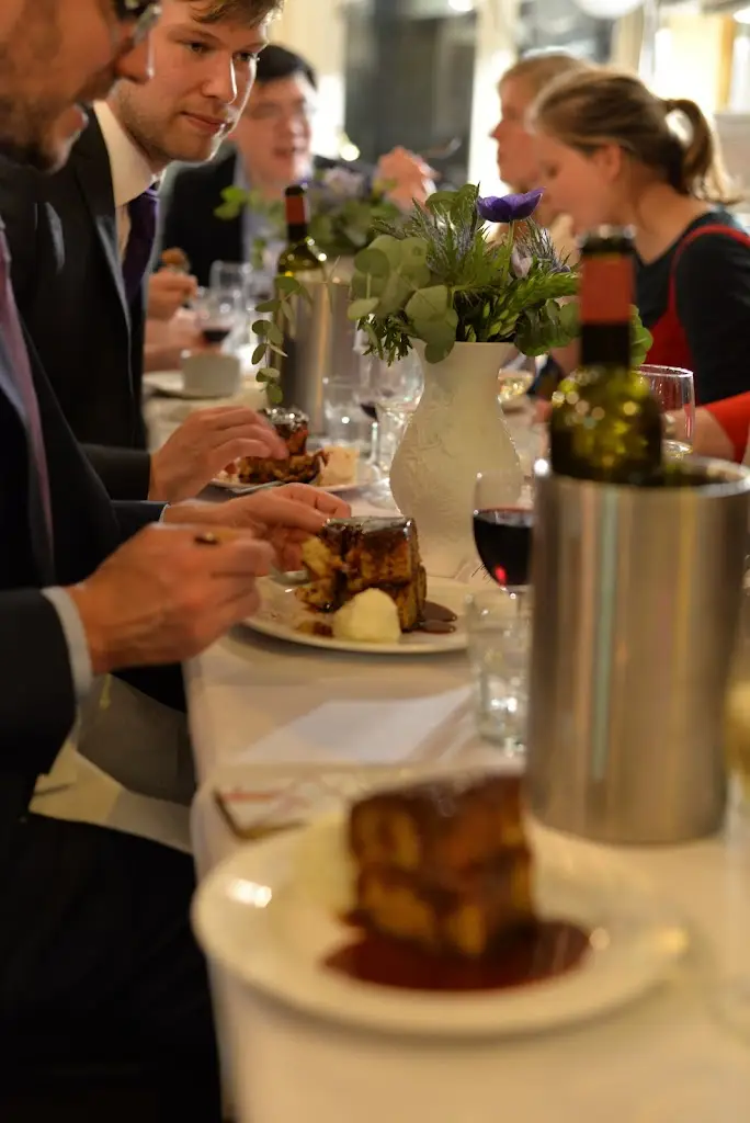 Emily Bucknell_The Jolly Gardeners_Earlsfield_review