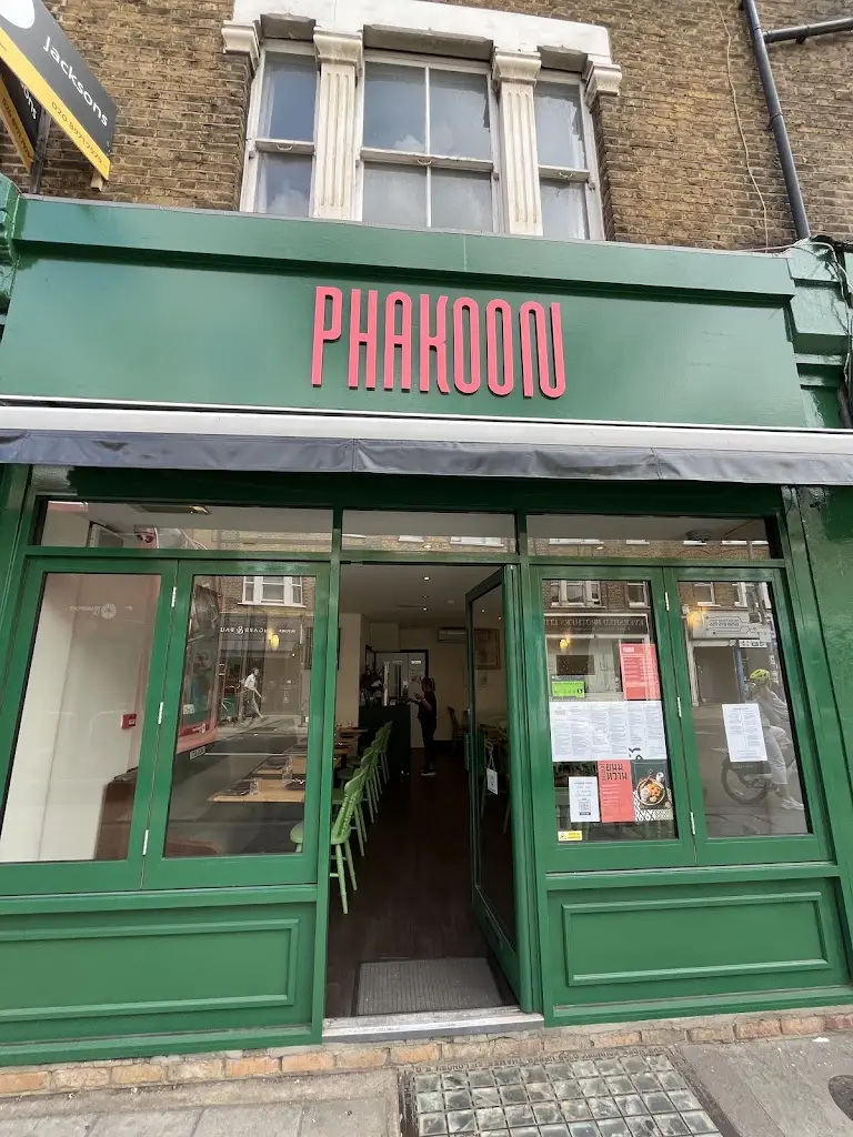 Phakoon Thai Kitchen - Earlsfield restaurant in Earlsfield