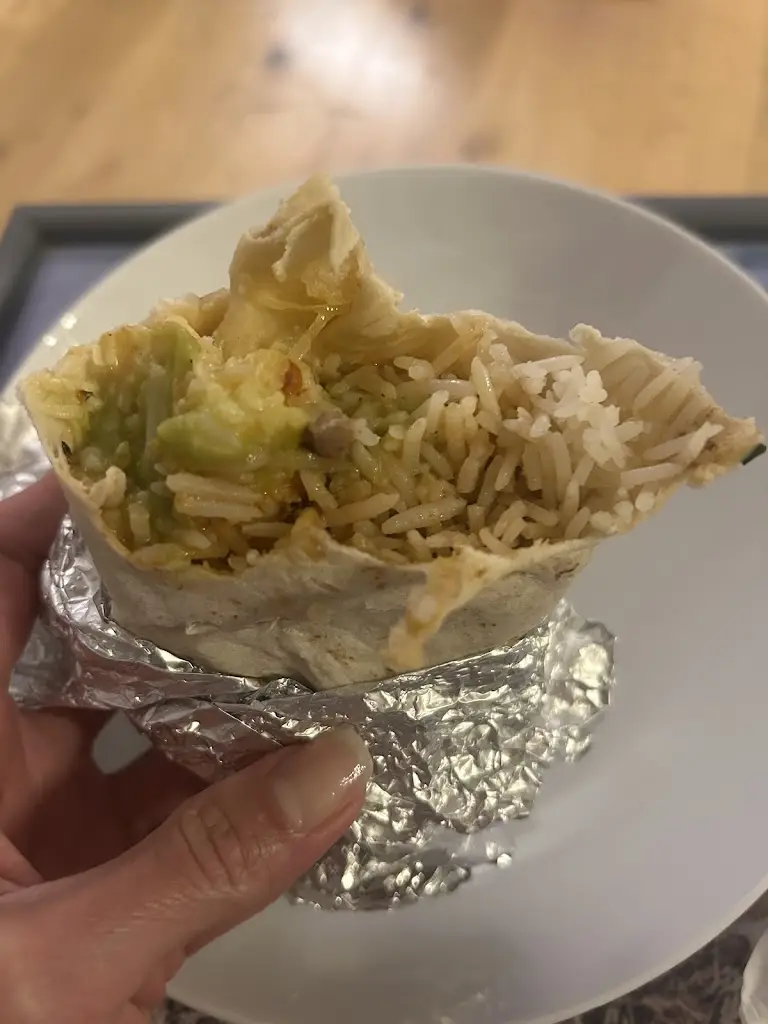 C R_Burrito Mex (حلال) Earlsfield_Earlsfield_review