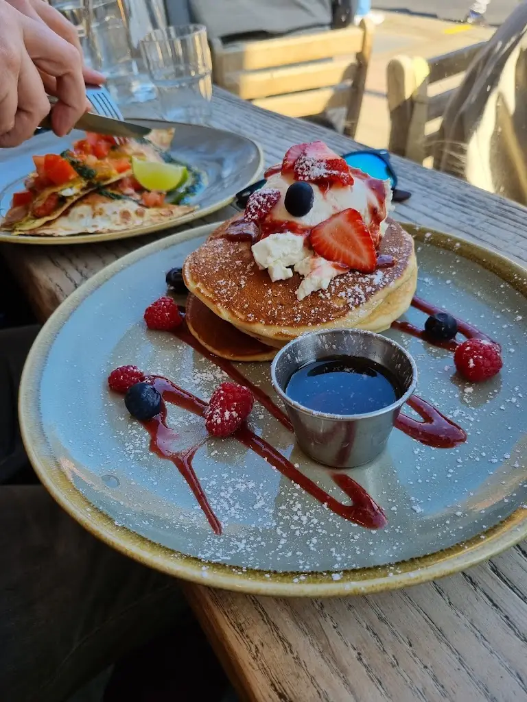 Menu_Cafe Tamra Earlsfield_Earlsfield_image_9