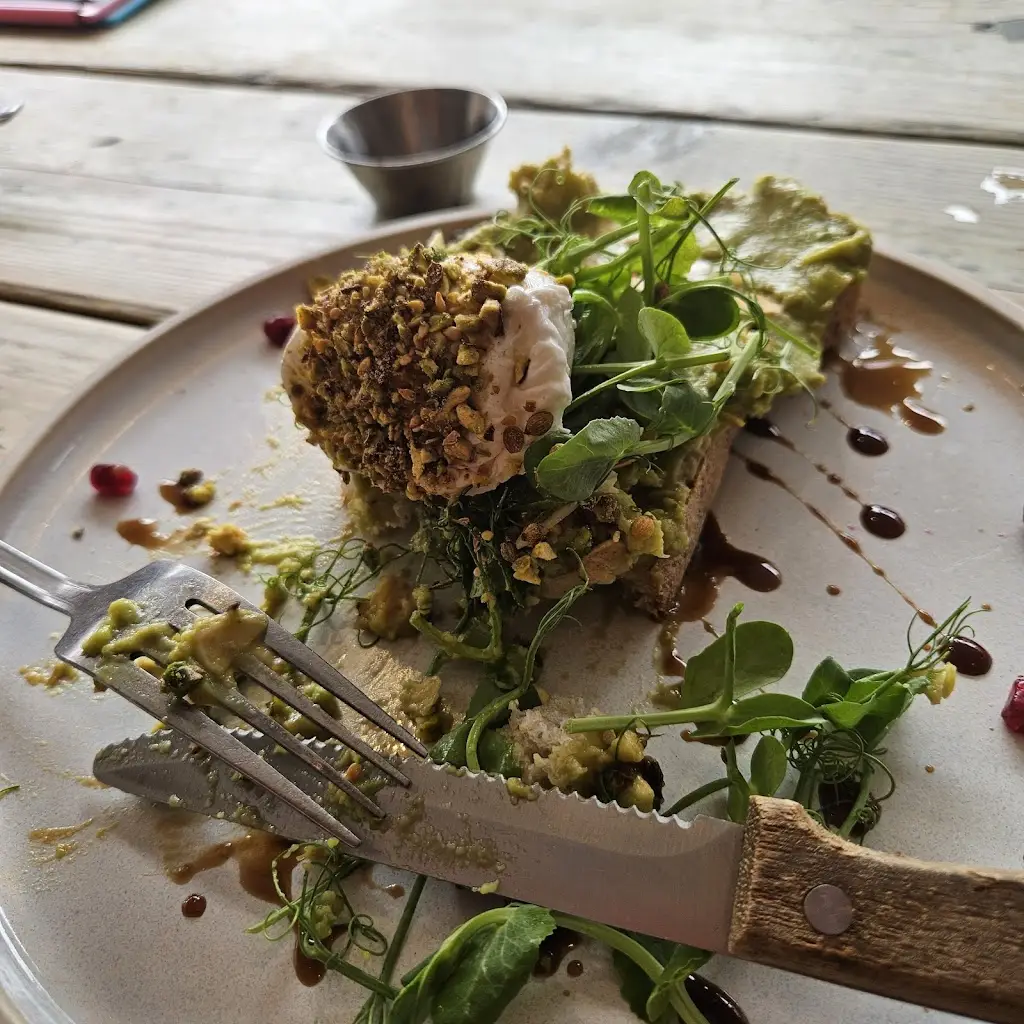PreyaChauhan Chauhan_Cafe Tamra Earlsfield_Earlsfield_review