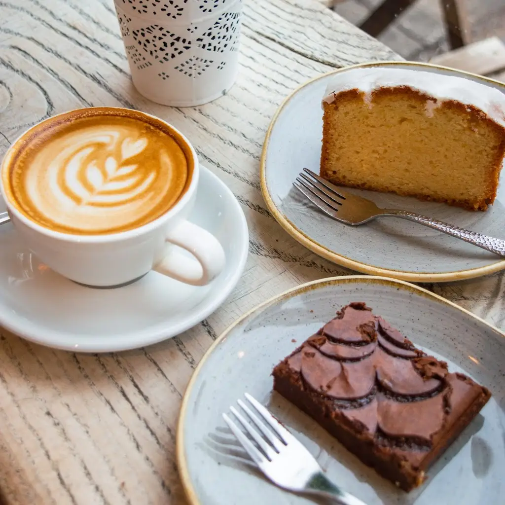 Cafe Tamra Earlsfield_Earlsfield_slider_image_2