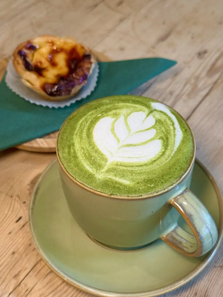 Belle Amie_Earlsfield_slider_image_3