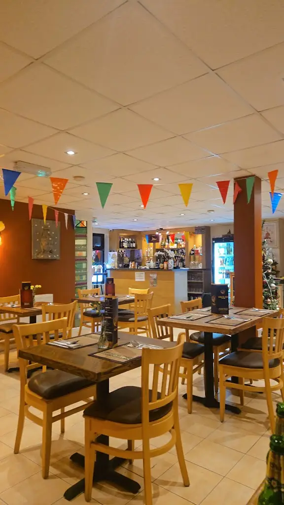 Mahmoud Al Haji_CHIANGMAI THAI CAFÉ_Ashton in Makerfield_review