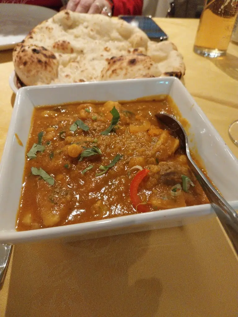 Curry Lounge_Ashton in Makerfield_slider_image_2