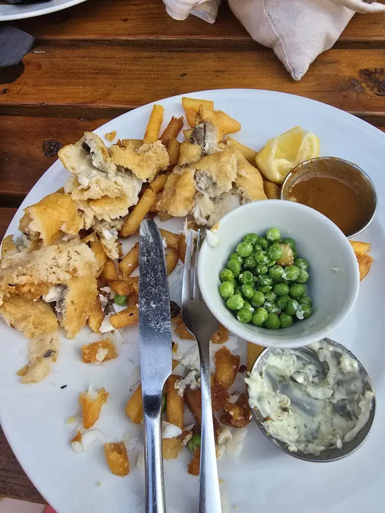 Jasmine C_The Prince Of Wales_East Molesey_review