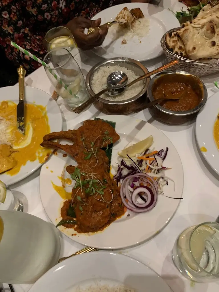 Menu_Indian Panorama - Indian Restaurant Near Me in Weybridge, Surrey, Esher, Molesey, Cobham, Leatherhead, Sunbury, Surbiton_East Molesey_image_6