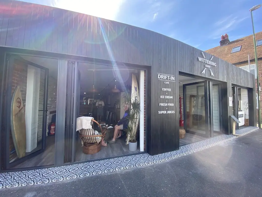 Drift-In Surf Cafe restaurant in East Wittering