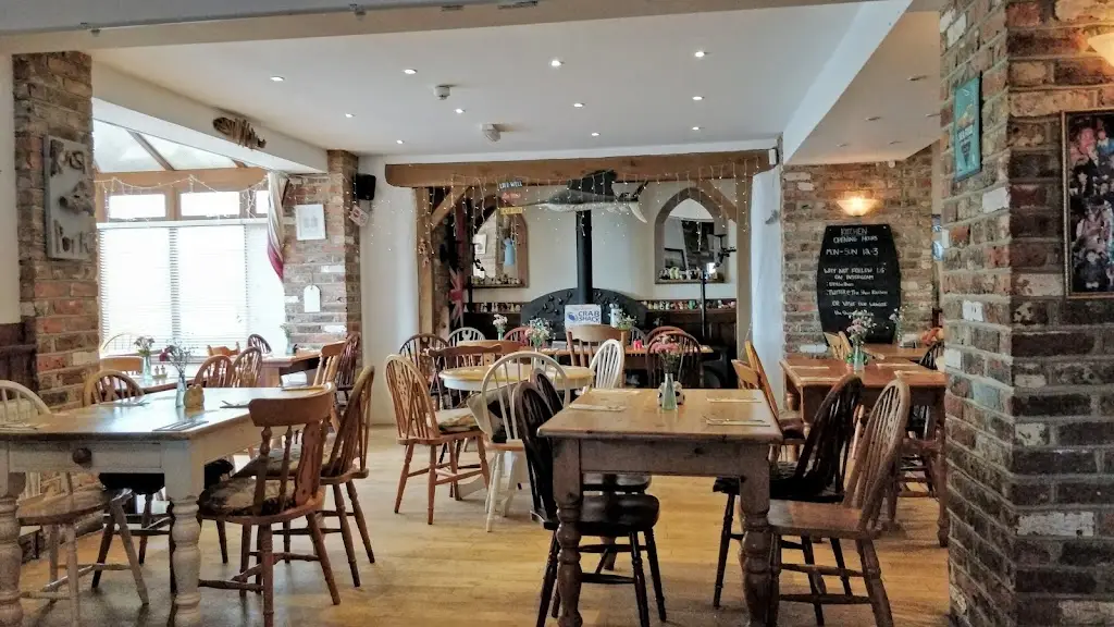 The Shore Inn_East Wittering_slider_image_1