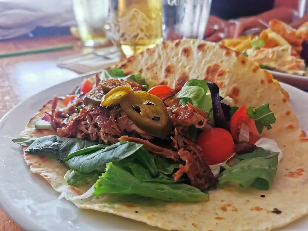 The Shore Inn_East Wittering_slider_image_2