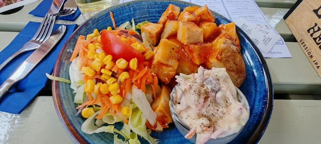 Sunil Chopra_The Ship_East Tilbury_review