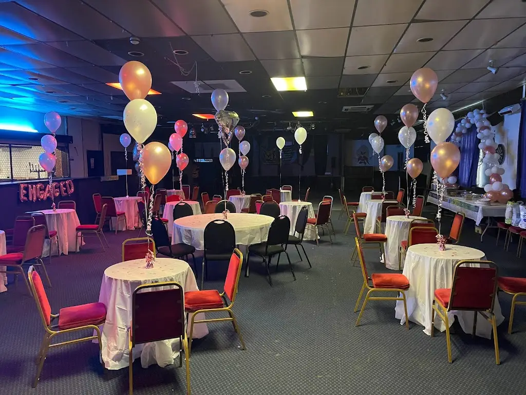 Dickinn's Bar_East Tilbury_slider_image_2