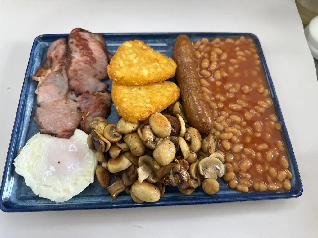 George's Fish Bar_East Tilbury_slider_image_3