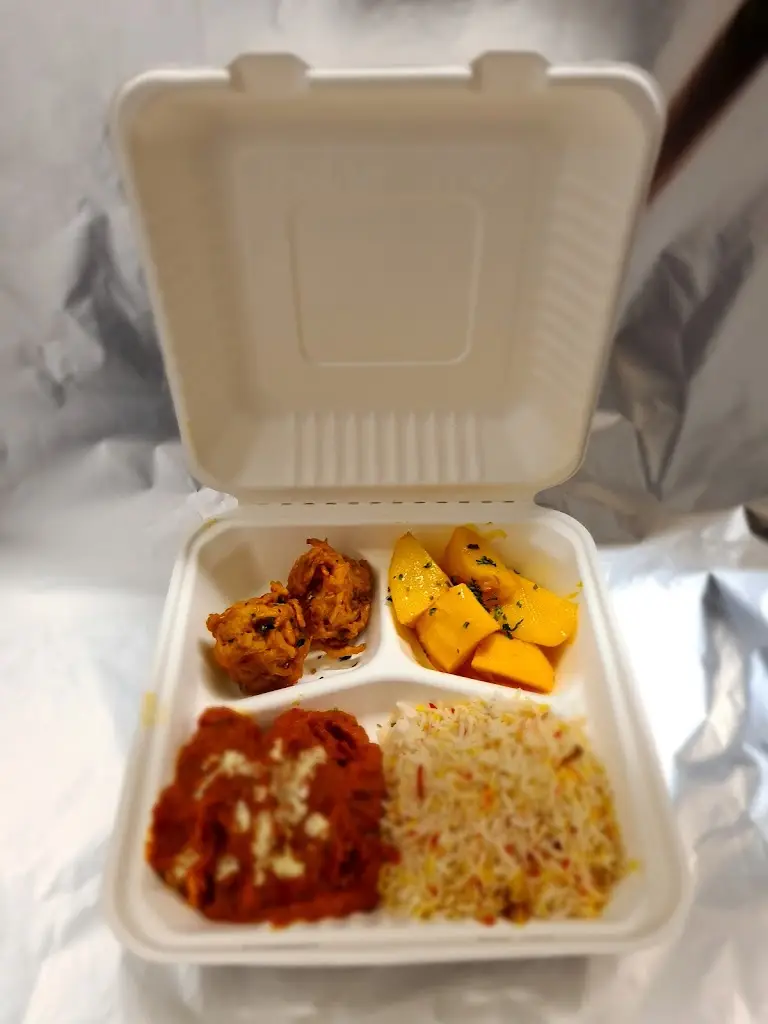 Preem Indian Takeaway_East Tilbury_slider_image_3