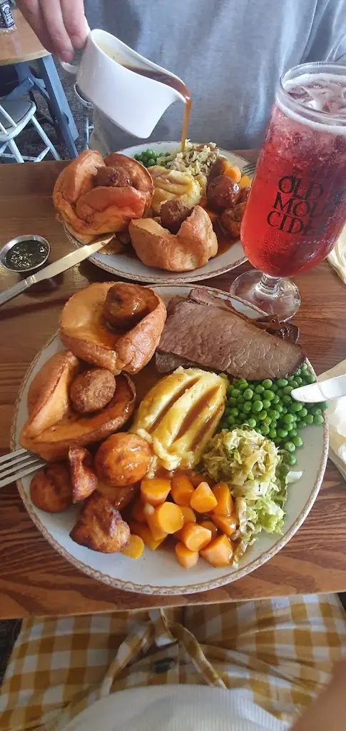 Menu_The Three Horseshoes_East Leake_image_4