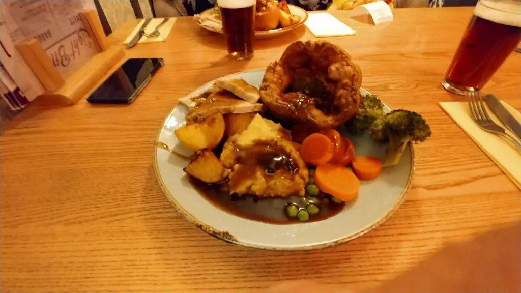 Hi All_The Three Horseshoes_East Leake_review