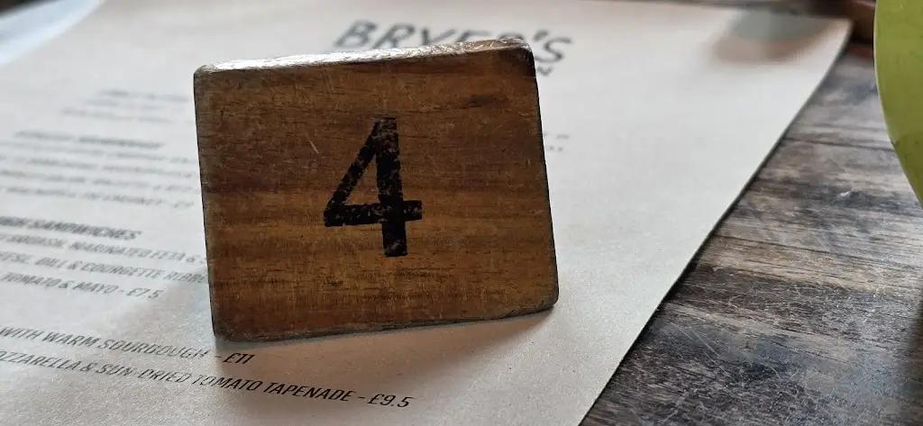 Menu_Bryer's_East Leake_image_4