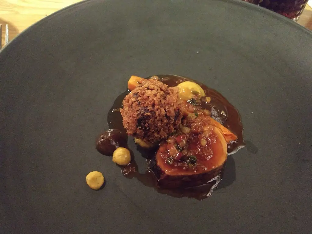 Menu_Hammer & Pincers_East Leake_image_8