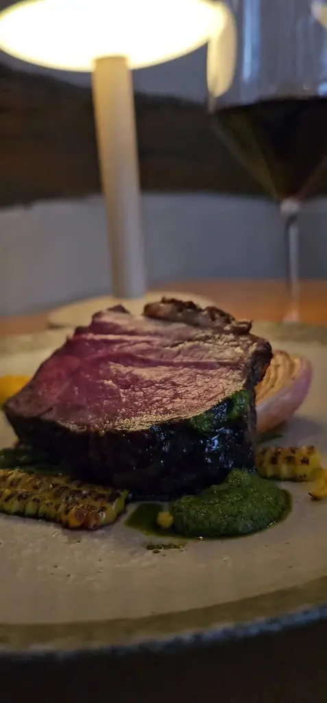 Hammer & Pincers_East Leake_slider_image_2