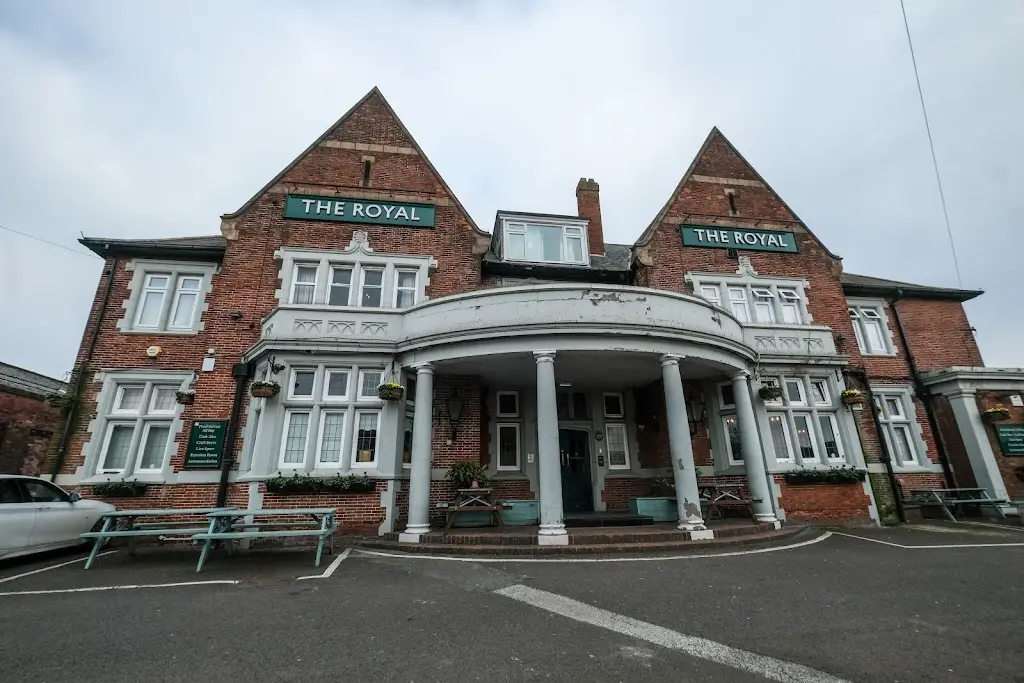 Royal Pub_Eastoft_slider_image_2