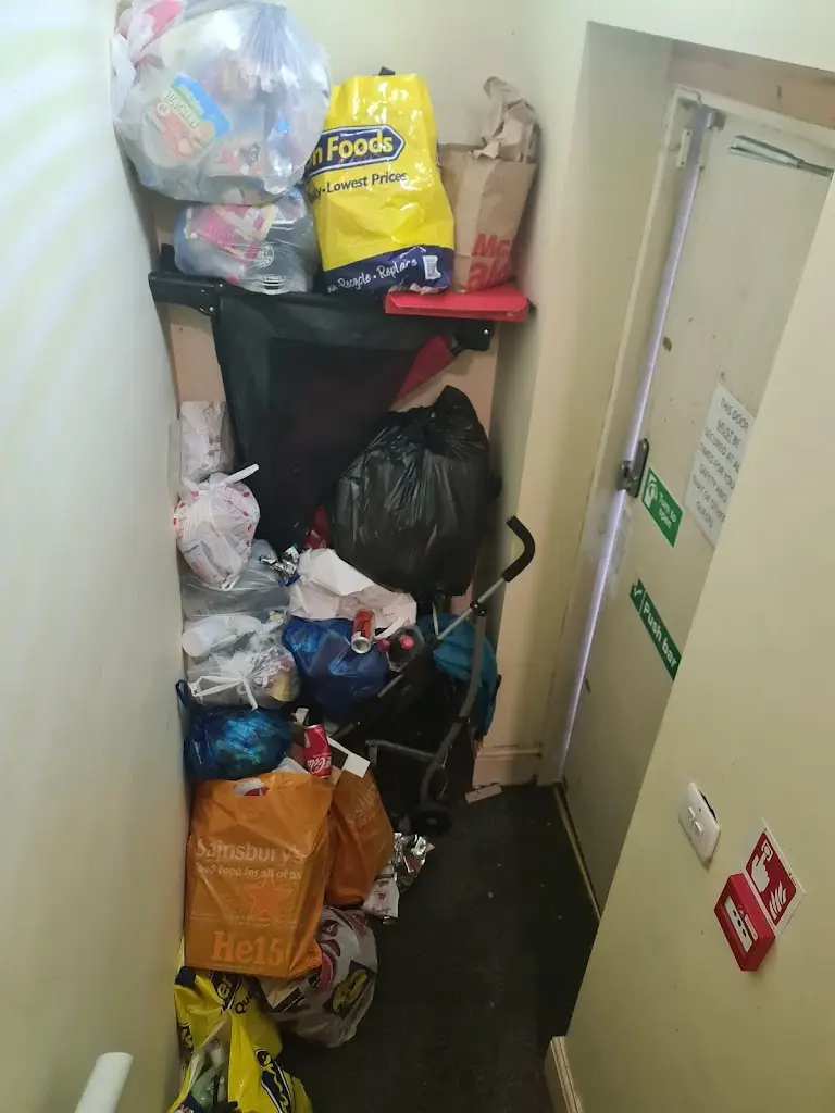 sara mckinnon_The Punchbowl Inn_Eastoft_review